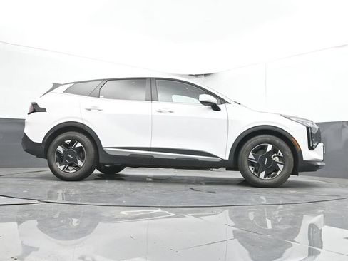 Used 2026 Kia Sportage LX FWD image 43