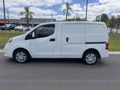 Used 2020 Nissan NV200 SV image 4