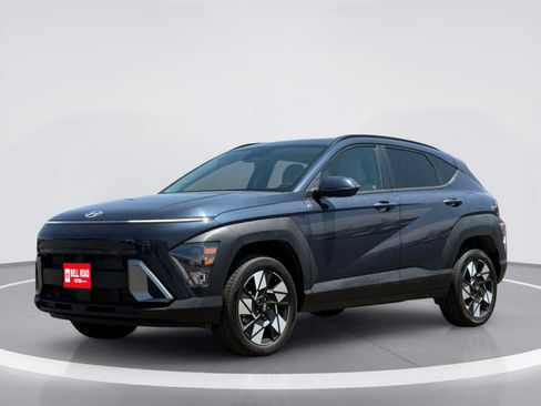 Used 2024 Hyundai Kona SEL AWD/4WD image 2