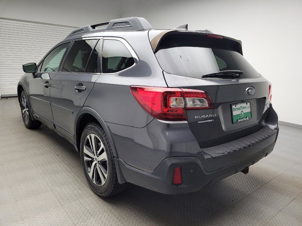 Used 2018 Subaru Outback 3.6R Limited AWD/4WD image 5
