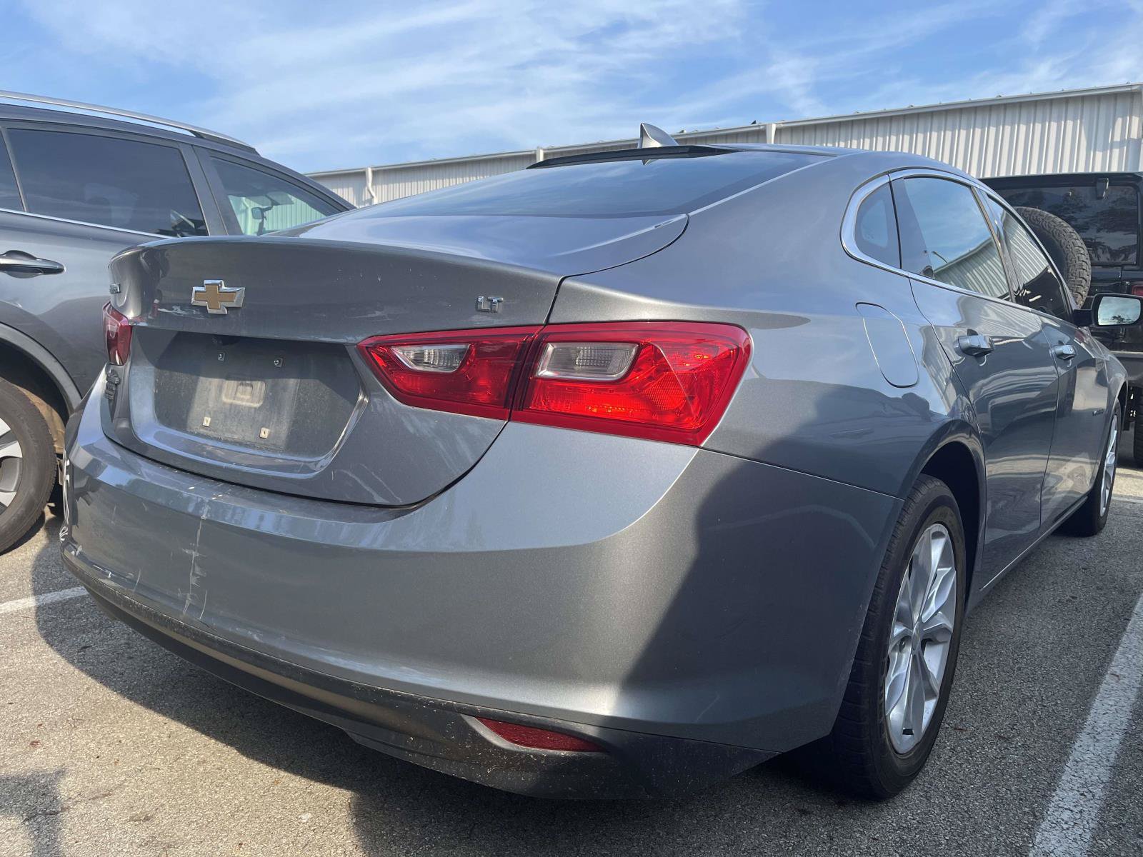Used 2023 Chevrolet Malibu LT FWD image 6