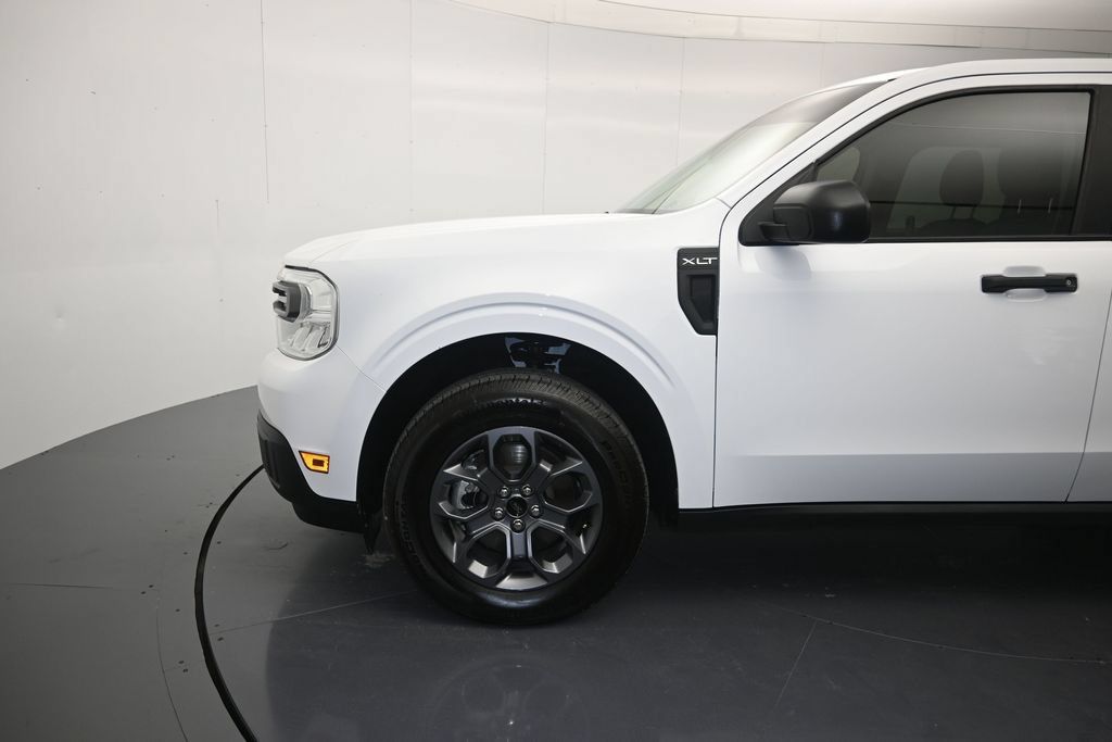 Used 2024 Ford Maverick XLT FWD image 9