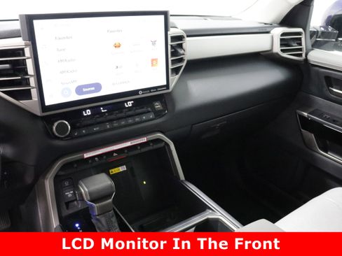 Used 2024 Toyota Tundra Limited image 16