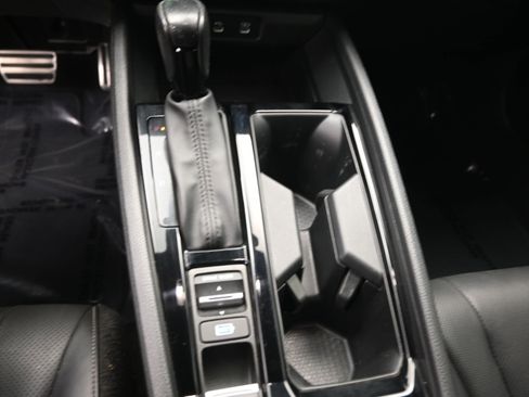Used 2023 Honda Accord Sport image 17