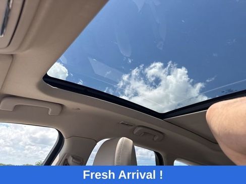 Used 2022 Lincoln Corsair Grand Touring AWD/4WD image 11
