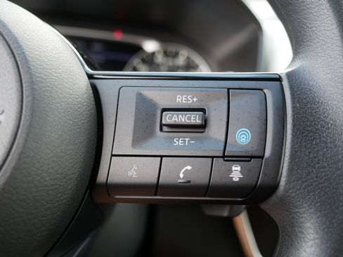 Certified 2023 Nissan Rogue SV AWD/4WD image 29