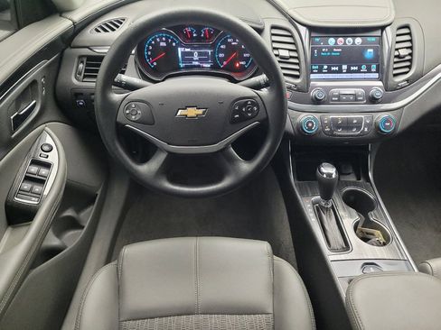 Used 2019 Chevrolet Impala LS FWD image 22