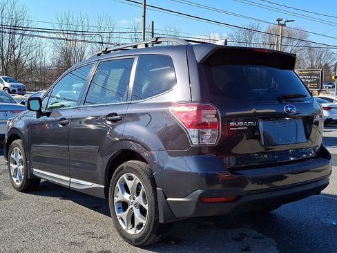 Used 2018 Subaru Forester 2.5i Touring w/ Popular Package #3B image 6