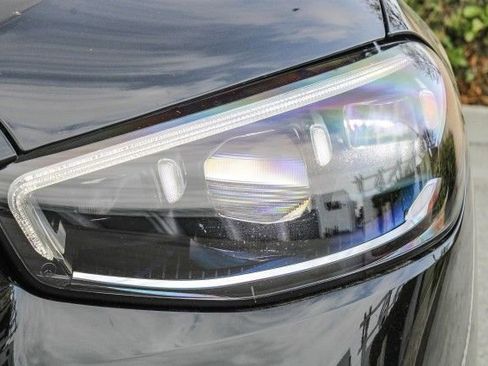 New 2025 Mercedes-Benz S 580 4MATIC Sedan image 4