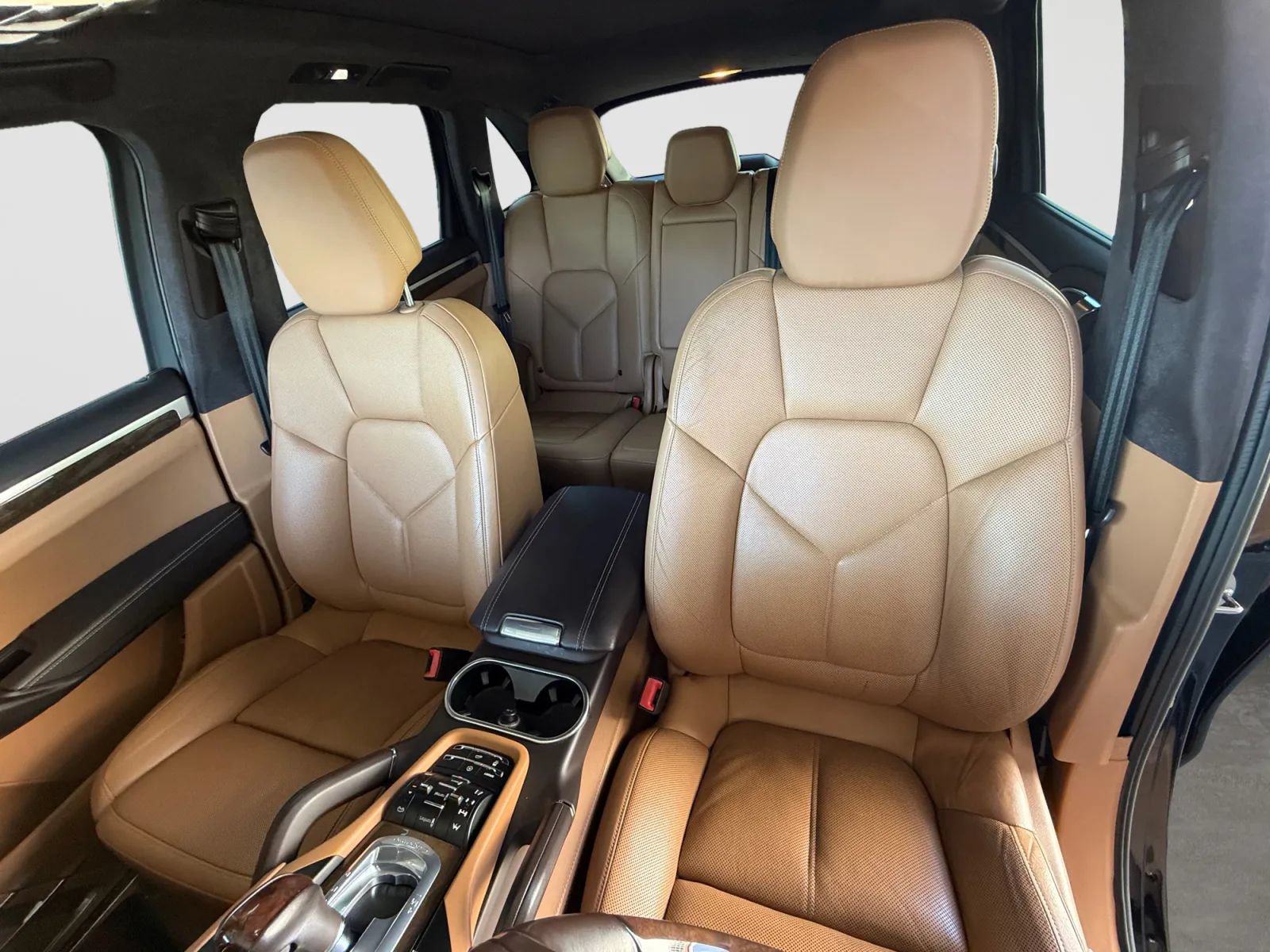 Used 2013 Porsche Cayenne Turbo AWD/4WD image 13