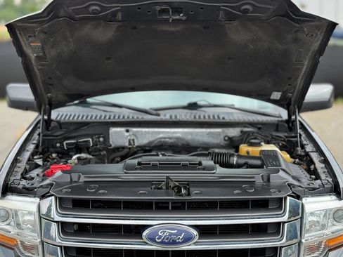 Used 2015 Ford Expedition EL Limited w/ Equipment Group 301A AWD/4WD image 31
