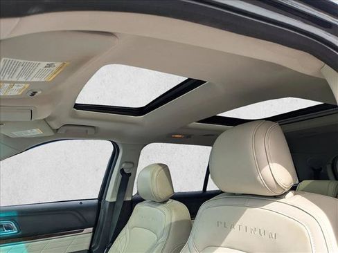 Used 2016 Ford Explorer Platinum AWD/4WD image 16