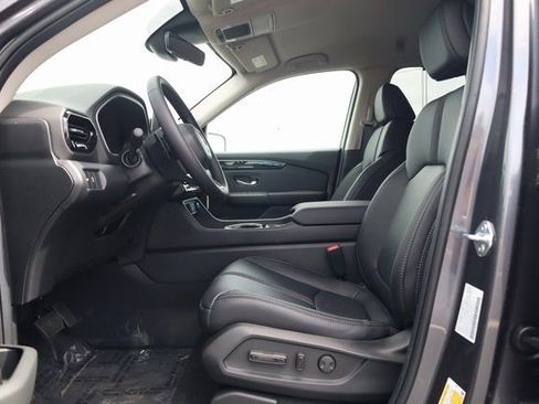 New 2025 Honda Pilot EX-L image 17