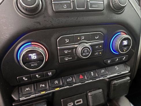 Used 2019 Chevrolet Silverado 1500 LTZ w/ LTZ Plus Package image 15