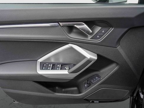 New 2025 Audi Q3 2.0T Premium Plus image 21