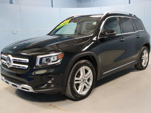 Used 2022 Mercedes-Benz GLB 250 4MATIC image 31