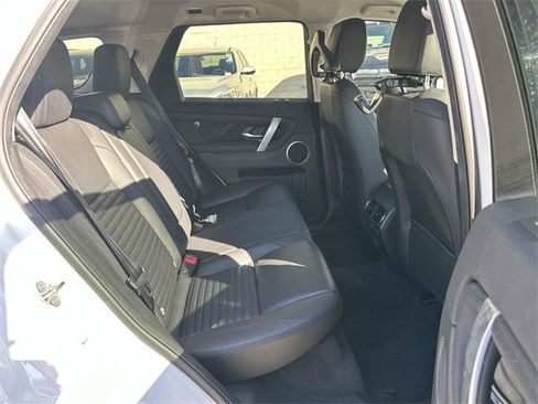 Used 2023 Land Rover Discovery Sport S image 26