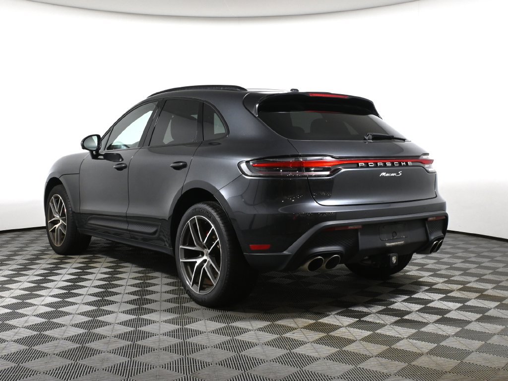 Used 2023 Porsche Macan S AWD/4WD image 3
