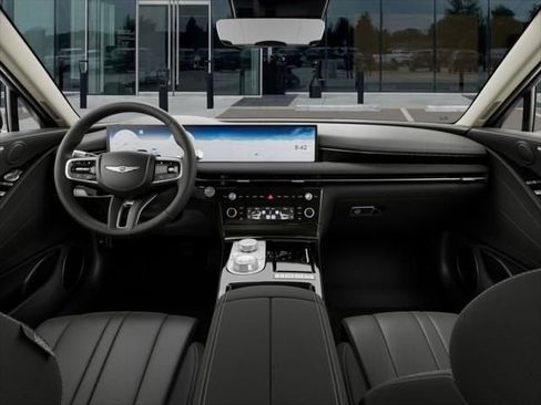 Used 2025 Genesis G80 2.5T image 18