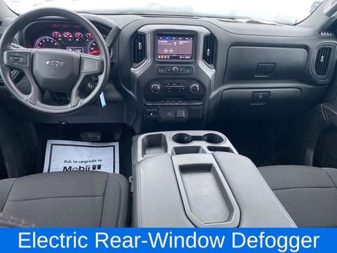 Used 2020 Chevrolet Silverado 1500 Custom Trail Boss w/ Custom Convenience Package image 6