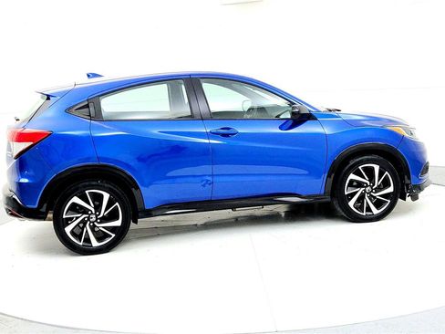 Used 2019 Honda HR-V Sport image 6