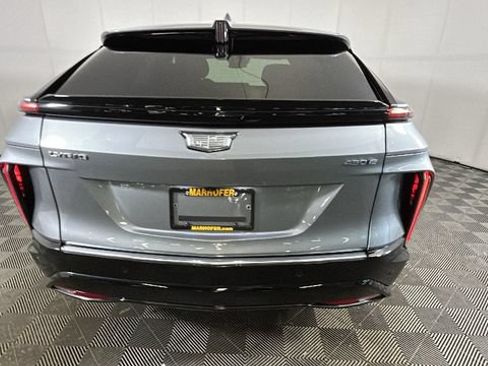 Used 2024 Cadillac Lyriq Tech RWD image 3