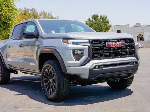 New 2026 GMC Canyon Elevation w/ Convenience Package AWD/4WD image 5