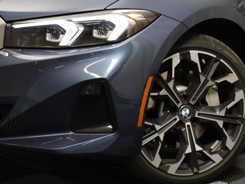 Certified 2025 BMW 330i xDrive Sedan w/ Convenience Package image 3