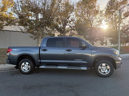 Used 2007 Toyota Tundra SR5 AWD/4WD image 2