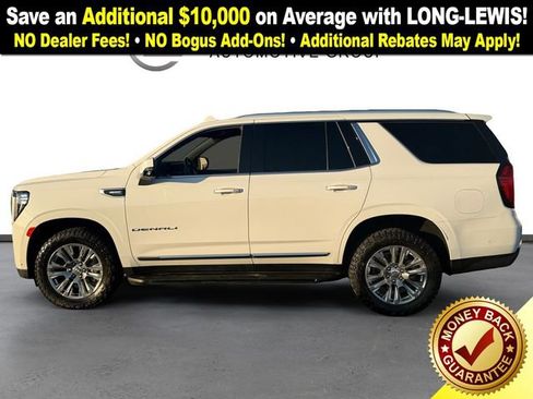 Used 2023 GMC Yukon Denali w/ Advanced Technology Package image 2