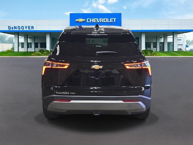 Used 2026 Chevrolet Equinox LT AWD/4WD image 8