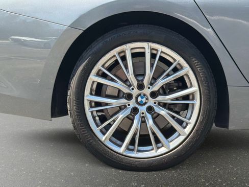 Used 2023 BMW 330i Sedan w/ Driving Assistance Package RWD image 18