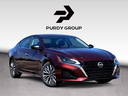 Used 2025 Nissan Altima 2.5 SV