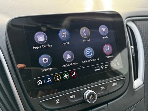 Certified 2024 Chevrolet Malibu LT image 3