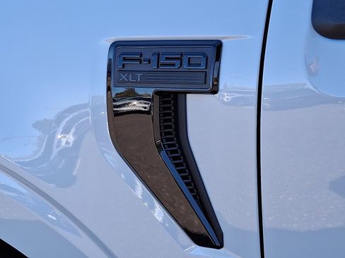 New 2025 Ford F150 XLT w/ Equipment Group 302A MID image 27