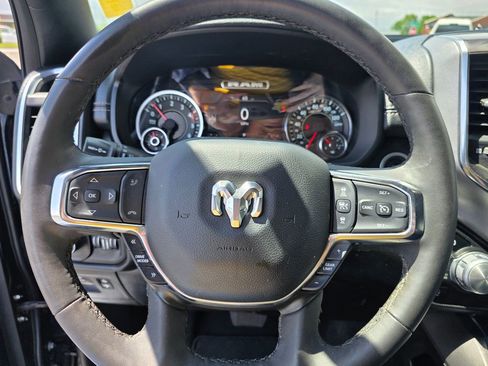 Used 2025 RAM 1500 Laramie w/ Sport Appearance Package AWD/4WD image 18