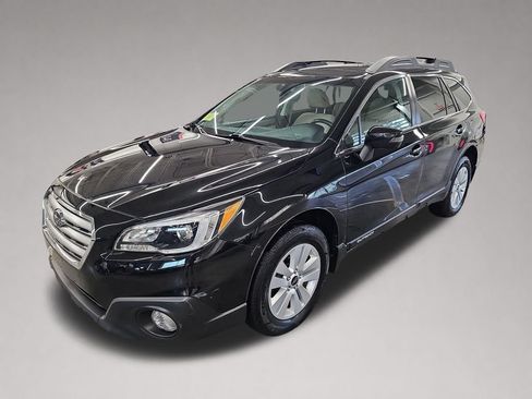 Used 2017 Subaru Outback 2.5i Premium AWD/4WD image 8
