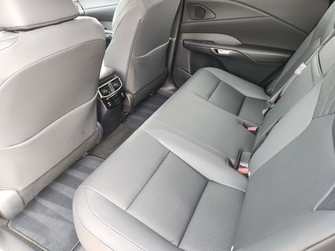 Used 2025 Lexus RX 350 Premium w/ Accessory Package (Z1) image 35