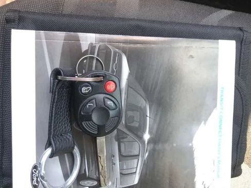 Used 2015 Ford Transit Connect XLT image 23