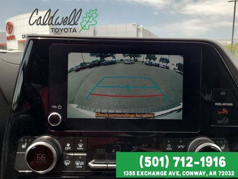 Certified 2025 Toyota Highlander XLE AWD/4WD image 27