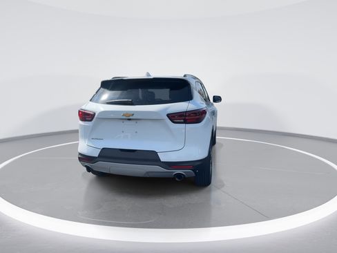 Used 2024 Chevrolet Blazer LT w/ Convenience Package image 8