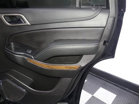 Used 2019 GMC Yukon Denali w/ Denali Ultimate Package image 26