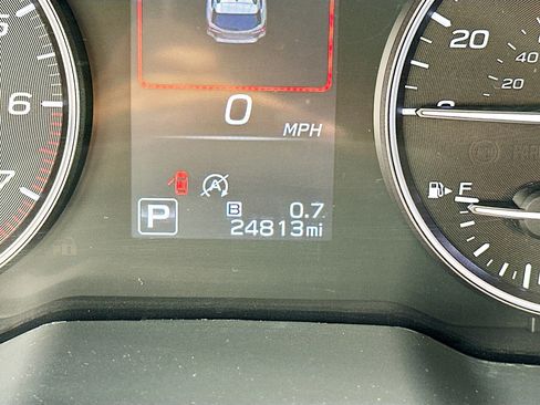 Used 2025 Subaru Outback Premium image 19