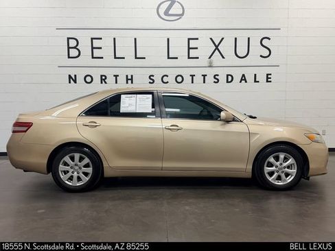 Used 2011 Toyota Camry LE w/ LE Extra-Value Pkg FWD image 3