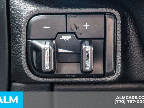 Used 2025 Dodge Durango GT AWD/4WD image 42