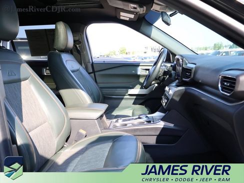 Used 2021 Ford Explorer Timberline AWD/4WD image 9
