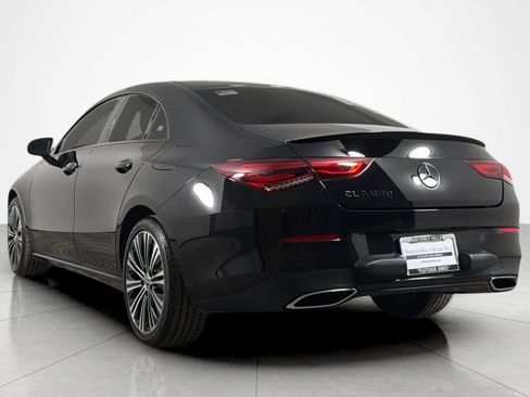 Used 2023 Mercedes-Benz CLA 250 image 3