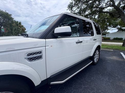 Used 2010 Land Rover LR4 HSE LUX AWD/4WD image 30