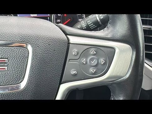 Used 2020 GMC Acadia SLT w/ Trailering Package AWD/4WD image 21