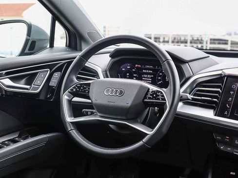 Used 2023 Audi Q4 e-tron Premium Plus w/ Premium Plus RWD image 22
